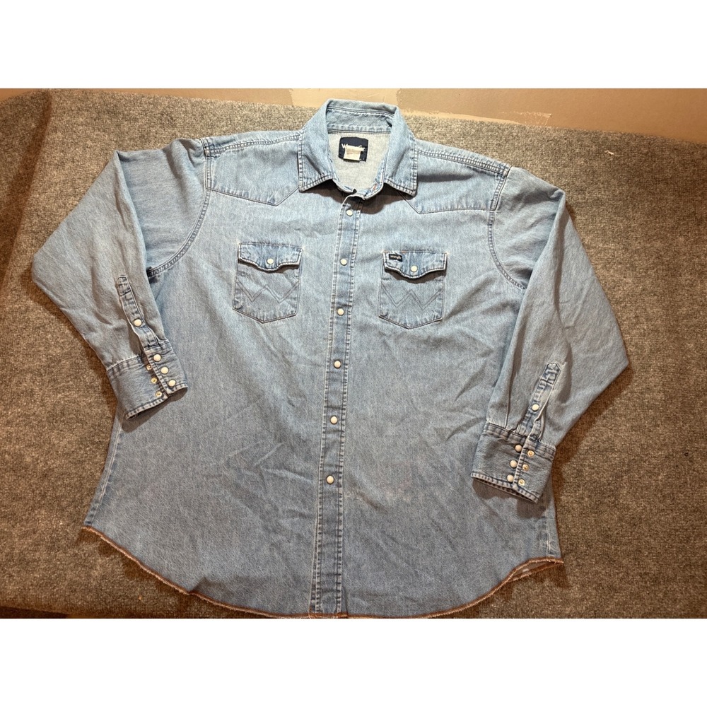 Vintage Wrangler Western Denim pearl Snap Shirt Light Wash Blue Mens XL
